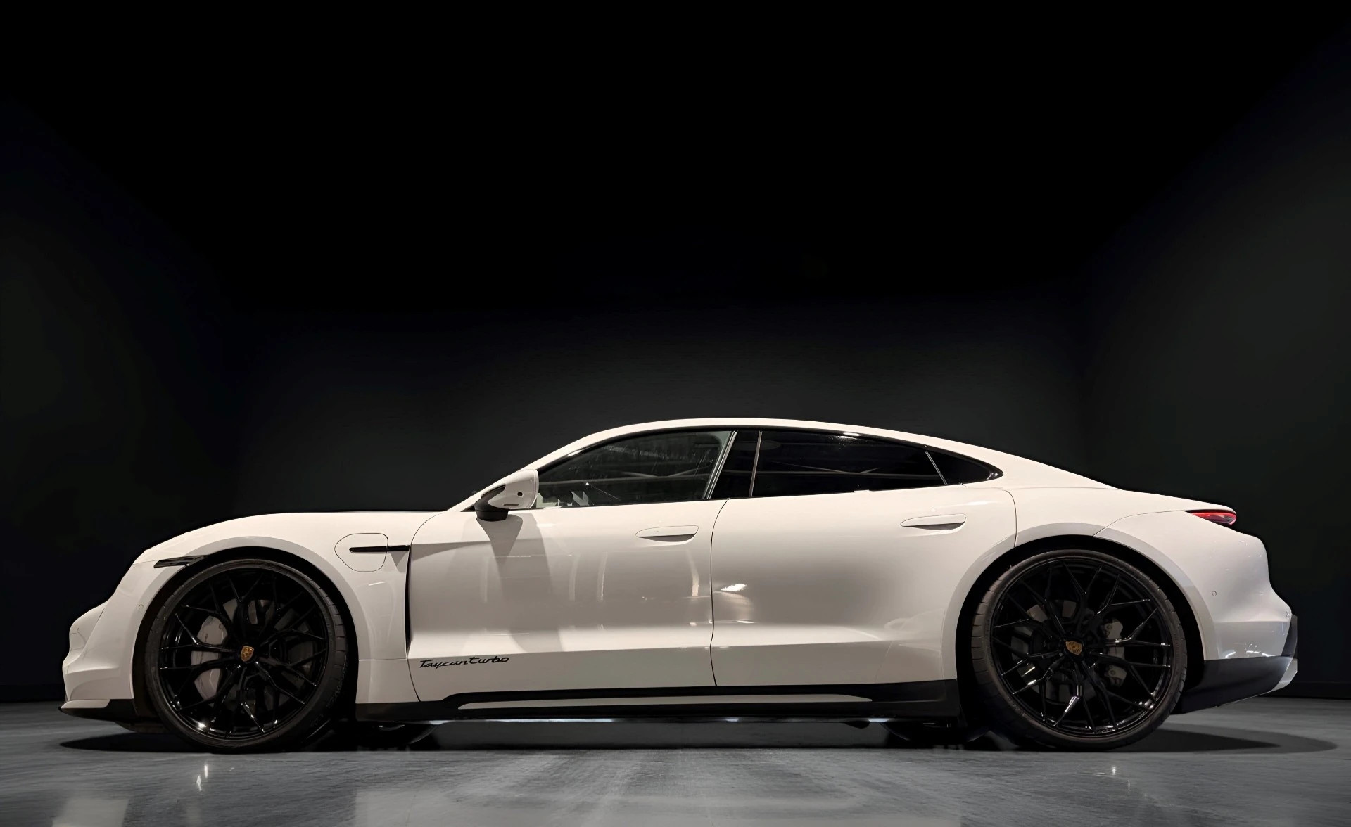 Porsche Taycan Turbo